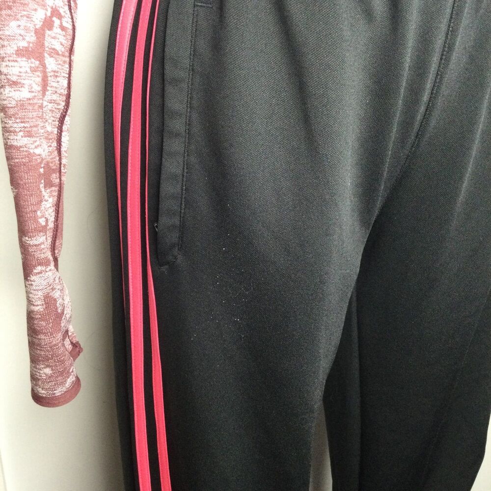 Adidas pants - Picture 4 of 10